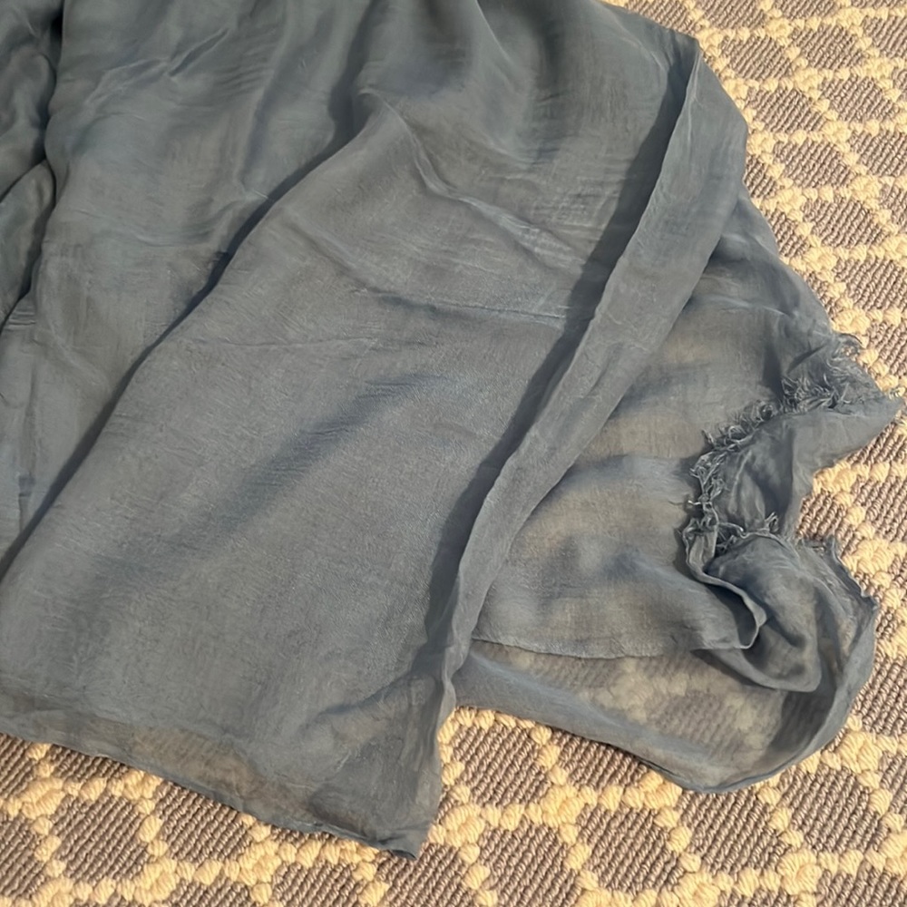 Aqua scarf / sarong